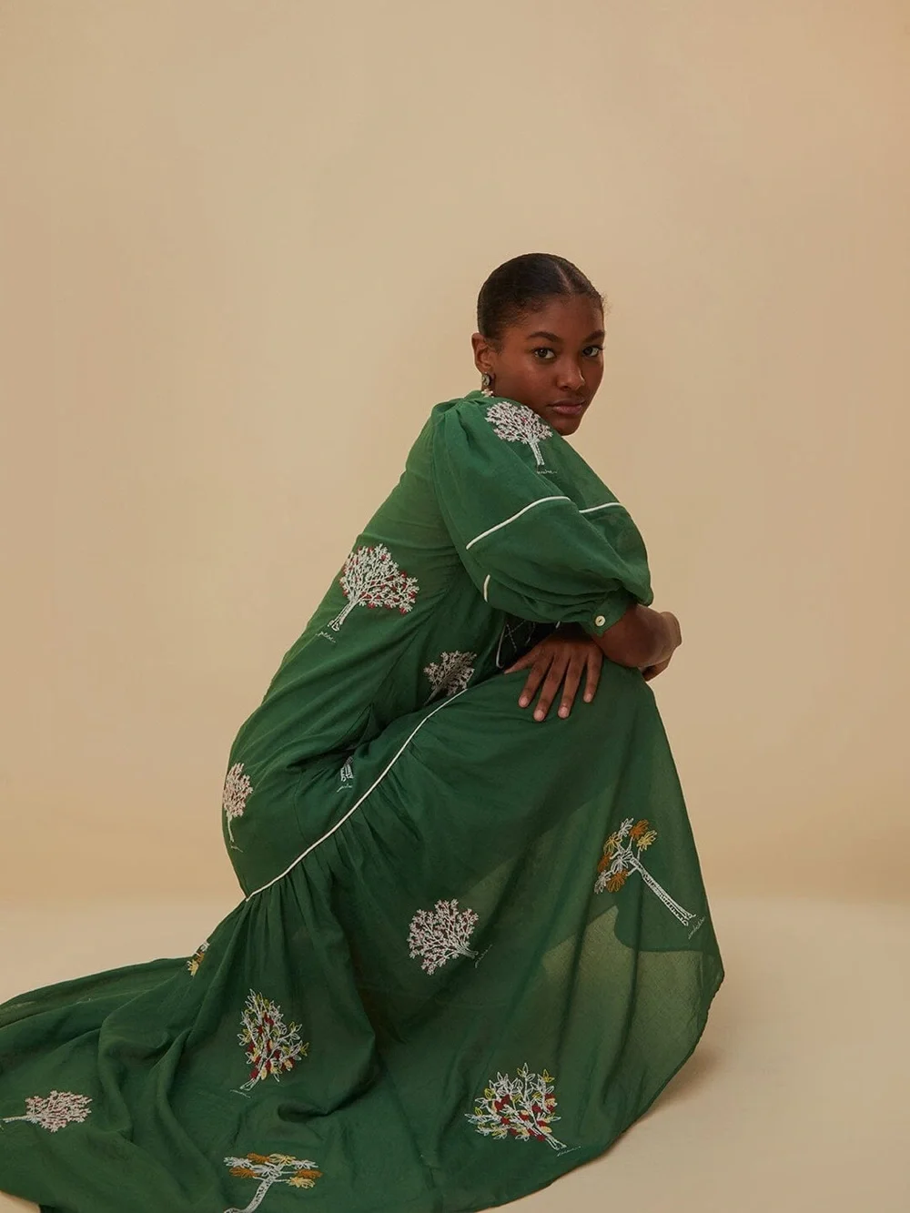 Farm Rio: Green Embroidered Trees Organic
Cotton Midi Dress - Picture 7 of 13
